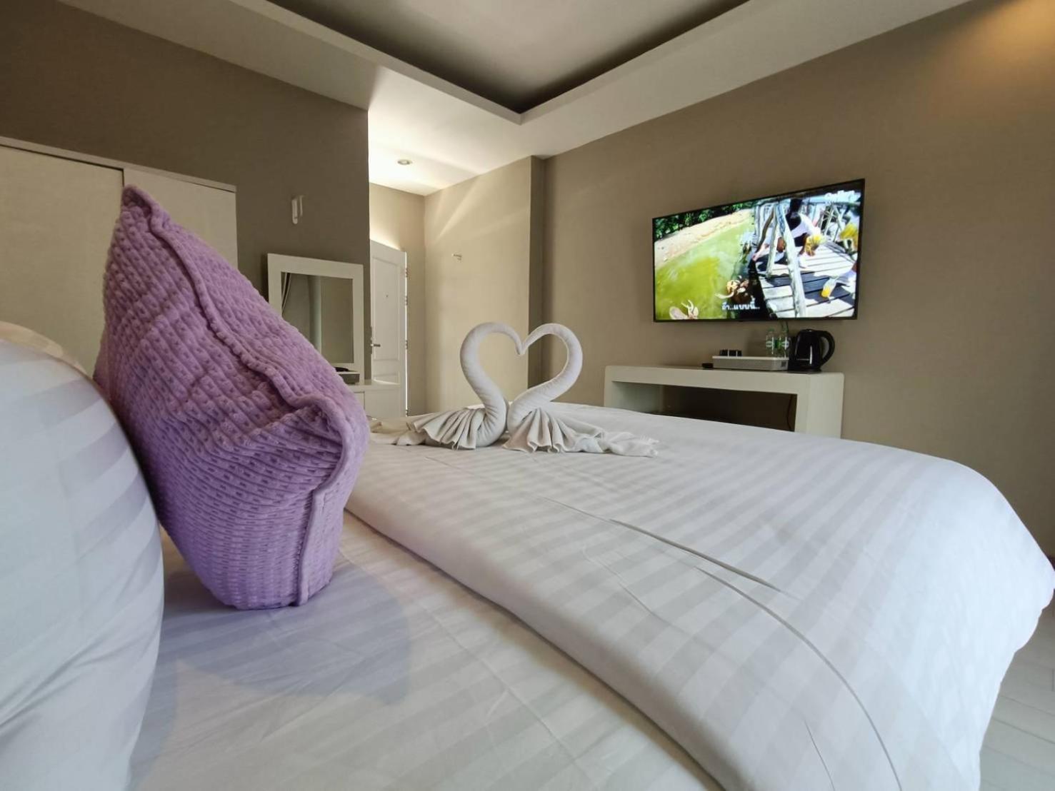 The Guest Chang Moi Boutique Hotel Чиангмай Екстериор снимка