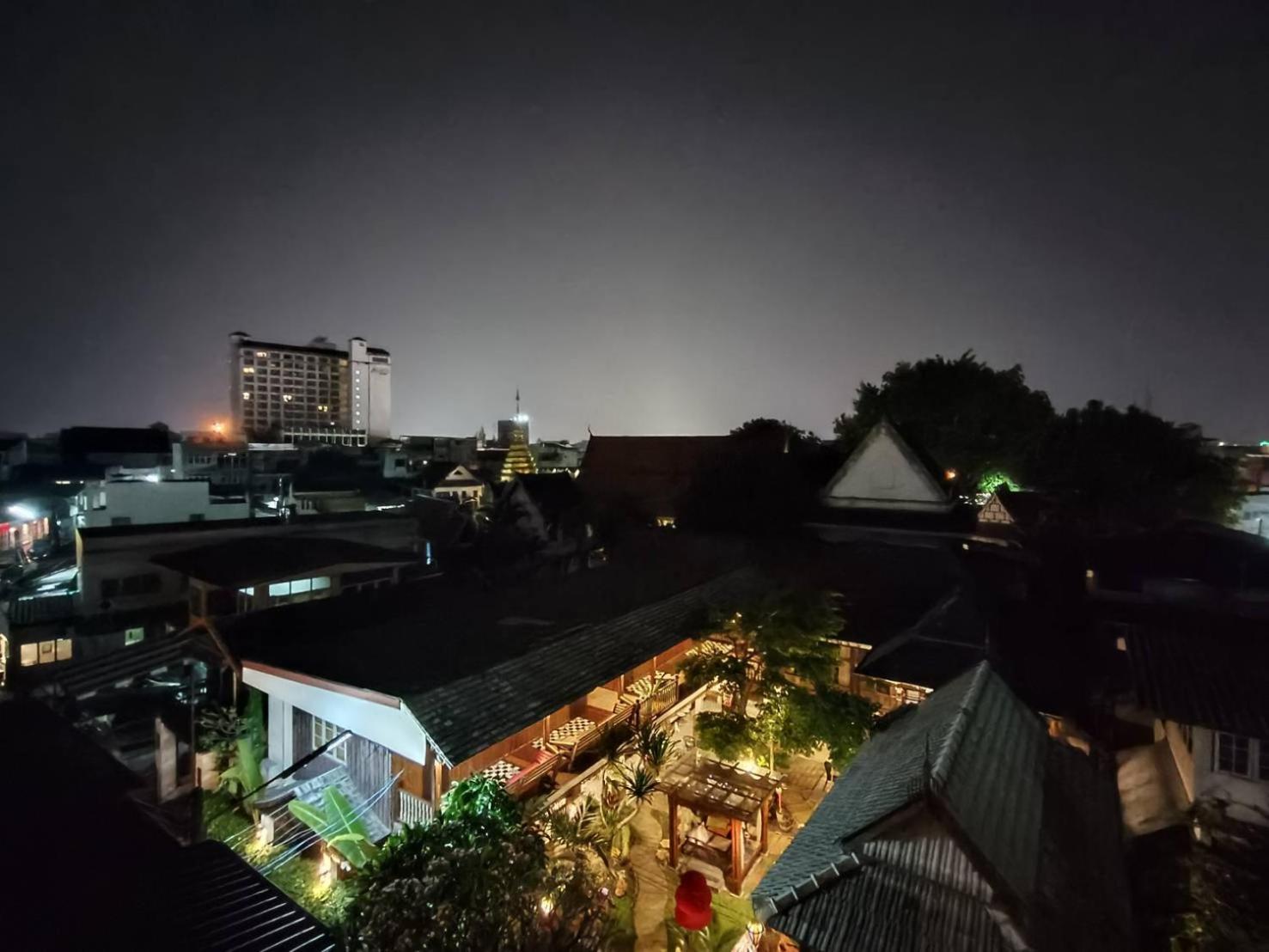 The Guest Chang Moi Boutique Hotel Чиангмай Екстериор снимка