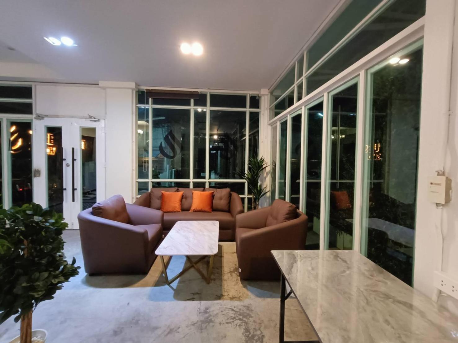 The Guest Chang Moi Boutique Hotel Чиангмай Екстериор снимка