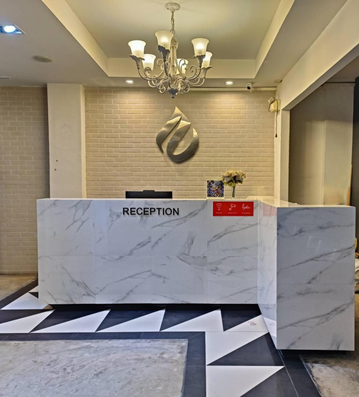 The Guest Chang Moi Boutique Hotel Чиангмай Екстериор снимка