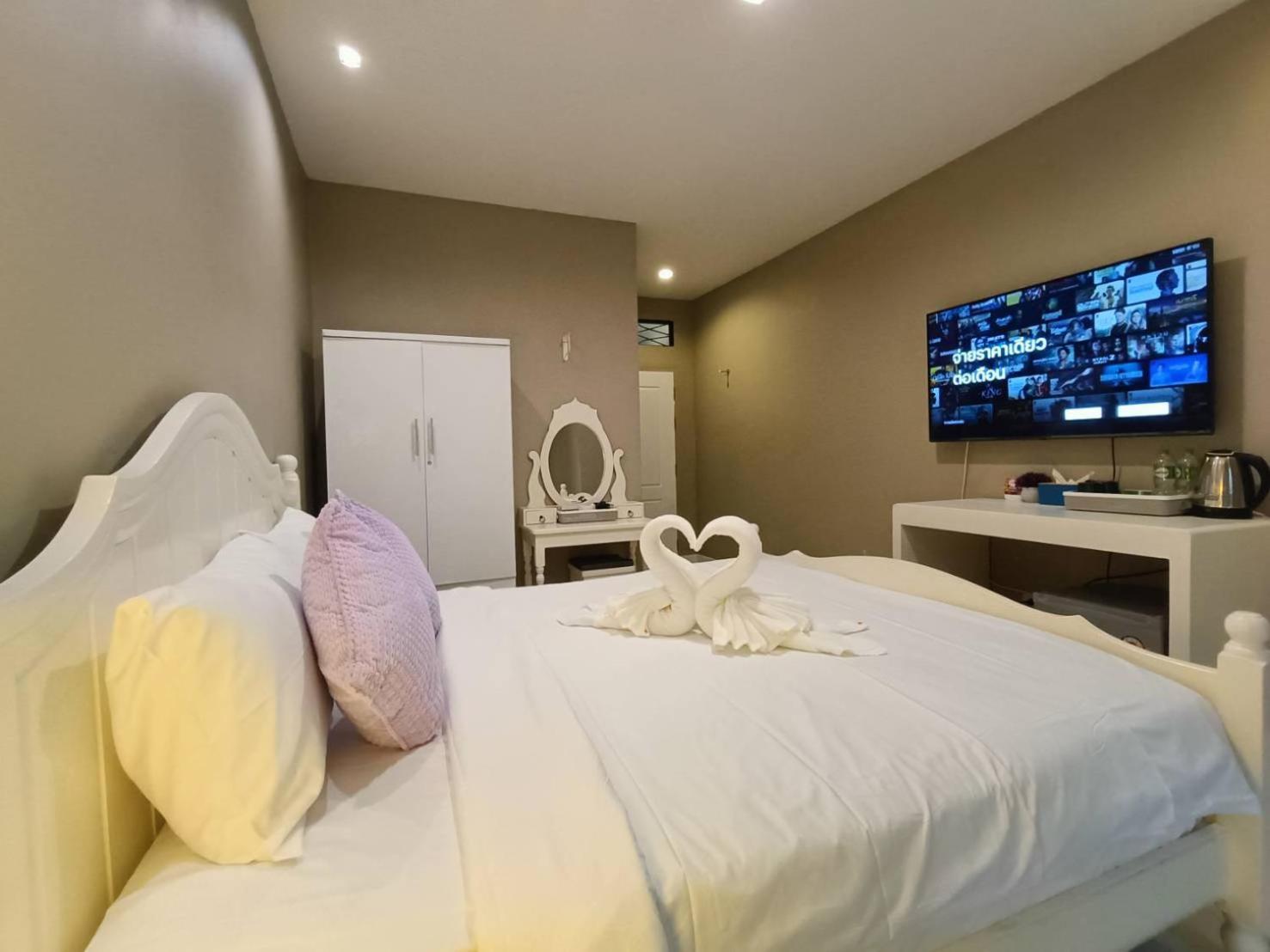 The Guest Chang Moi Boutique Hotel Чиангмай Екстериор снимка